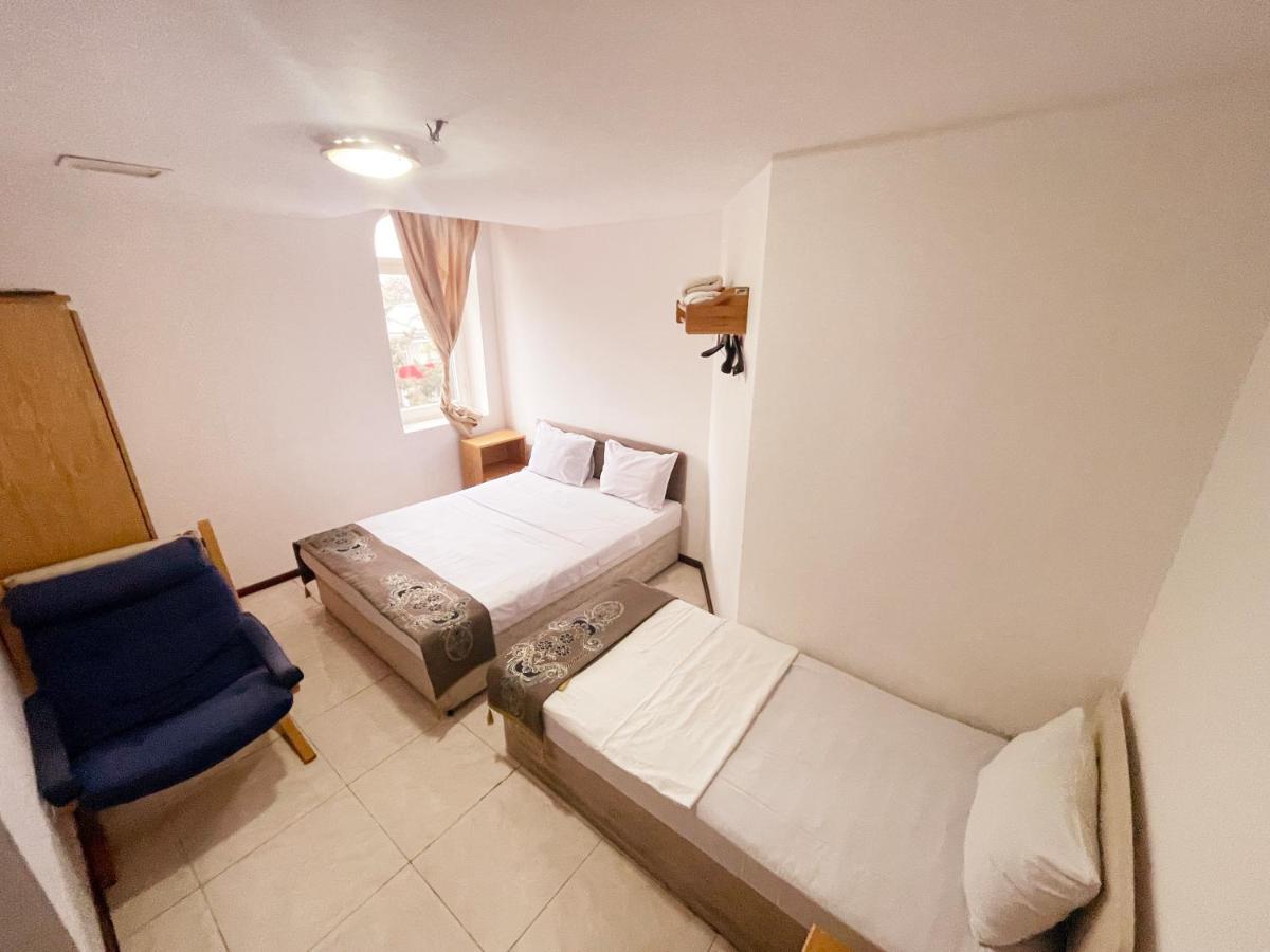 White Horse Hotel Баку Экстерьер фото